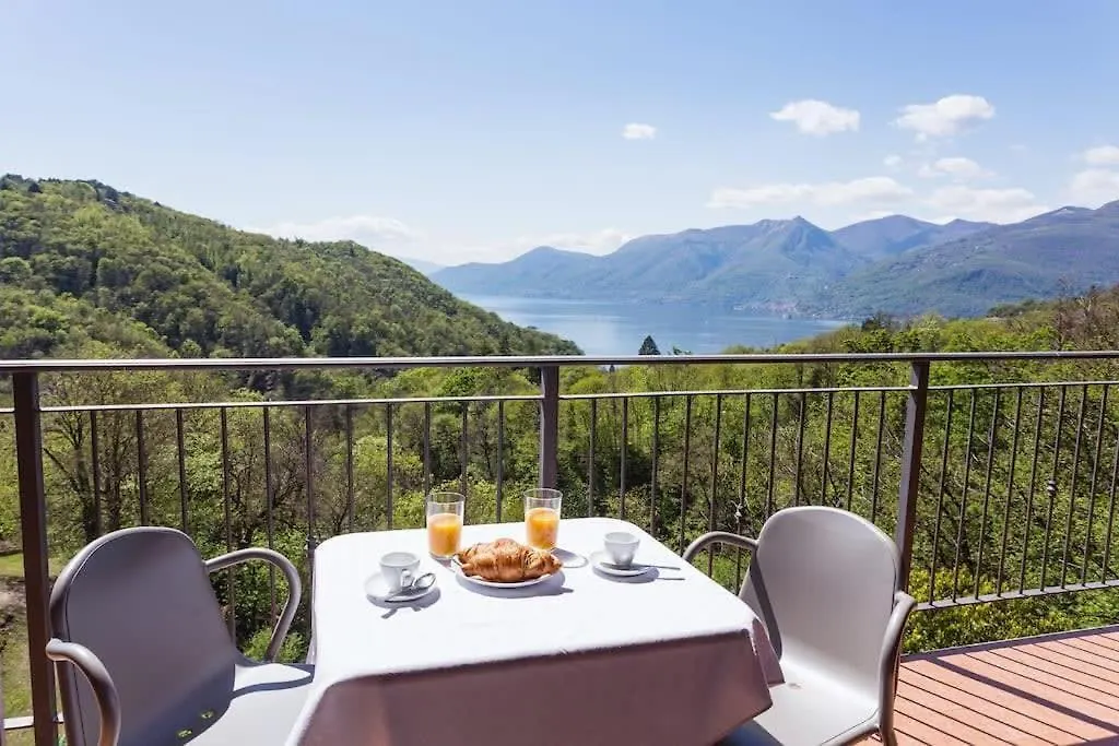 Σπίτι διακοπών Italian Lakes Villa With Lake Views Dumenza Ιταλία